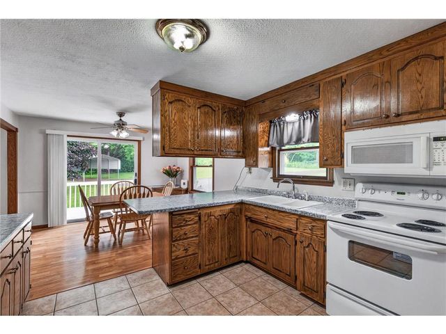 843 Yellowstone Trail, Hudson, WI 54016