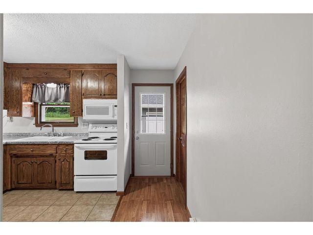 843 Yellowstone Trail, Hudson, WI 54016