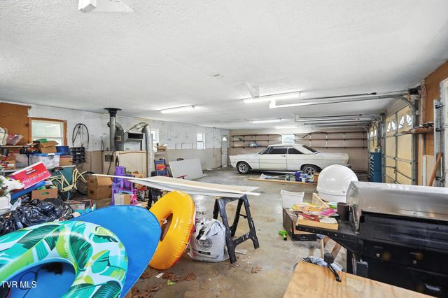 2509 Dc Caney Ridge Road, Clintwood, VA 24228