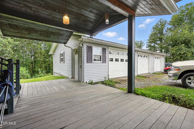 2509 Dc Caney Ridge Road, Clintwood, VA 24228