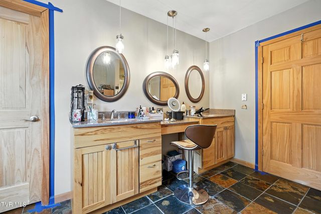 2509 Dc Caney Ridge Road, Clintwood, VA 24228