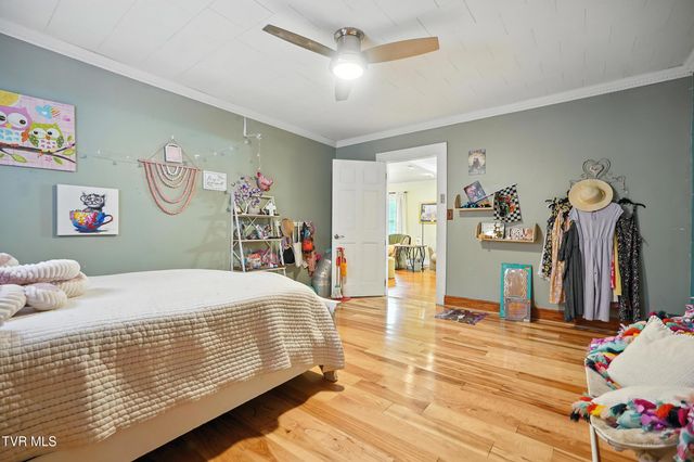 2509 Dc Caney Ridge Road, Clintwood, VA 24228