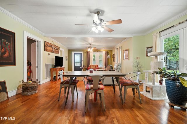 2509 Dc Caney Ridge Road, Clintwood, VA 24228