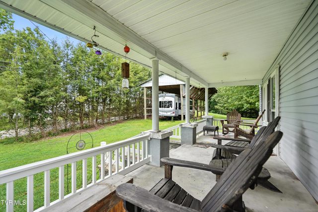 2509 Dc Caney Ridge Road, Clintwood, VA 24228