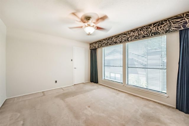 2601 S Braeswood Boulevard 105, Houston, TX 77025
