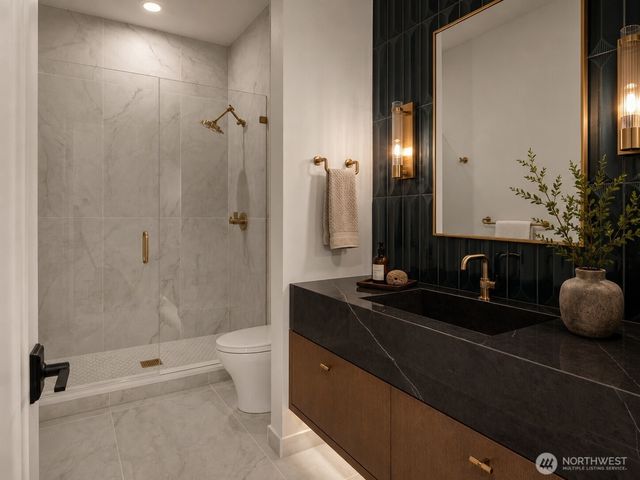 11309 113th Place NE, Kirkland, WA 98033