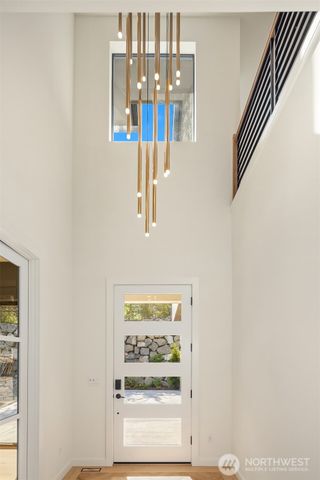 11309 113th Place NE, Kirkland, WA 98033