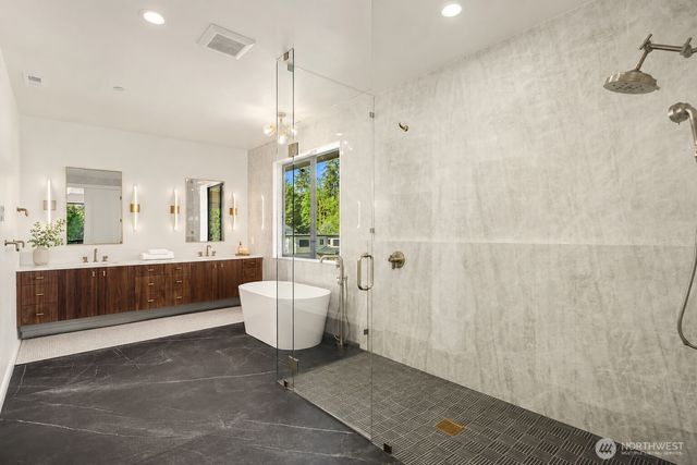 11309 113th Place NE, Kirkland, WA 98033