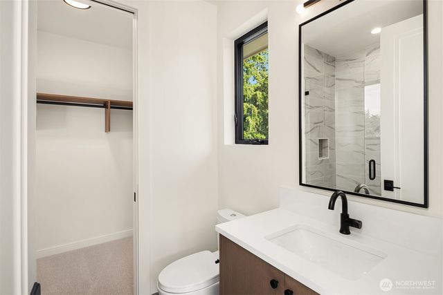 11309 113th Place NE, Kirkland, WA 98033