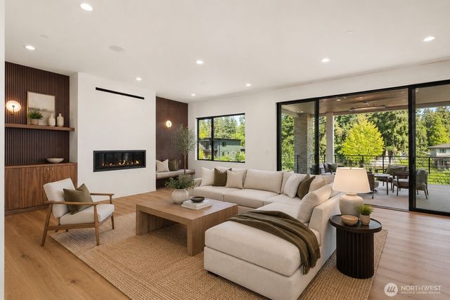 11309 113th Place NE, Kirkland, WA 98033