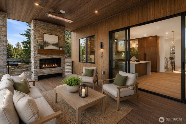 11309 113th Place NE, Kirkland, WA 98033