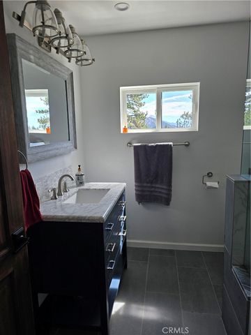 30461 Live Oak, Running Springs, CA 92382