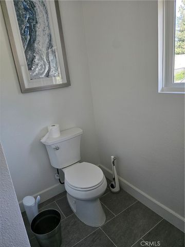 30461 Live Oak, Running Springs, CA 92382