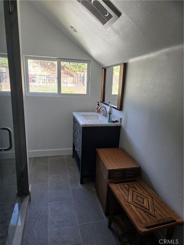 30461 Live Oak, Running Springs, CA 92382