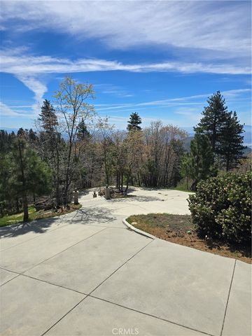30461 Live Oak, Running Springs, CA 92382