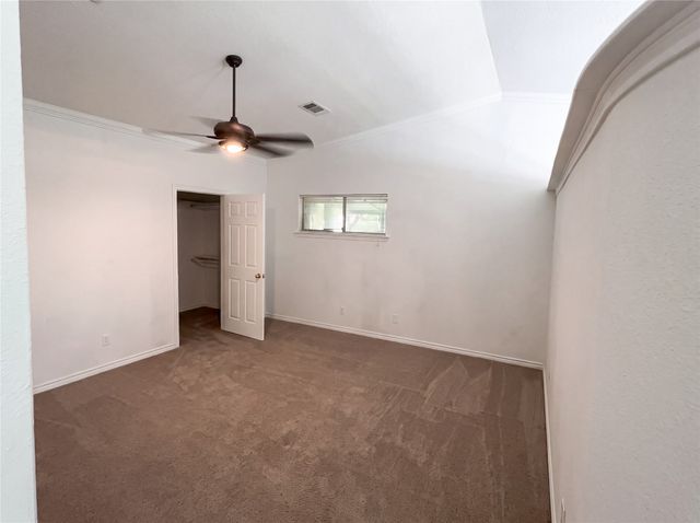 120 Rs County Road 1623, Lone Oak, TX 75453