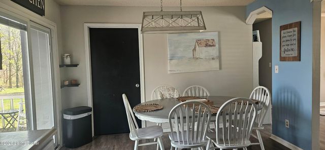 9110 US Highway 60, Guston, KY 40142