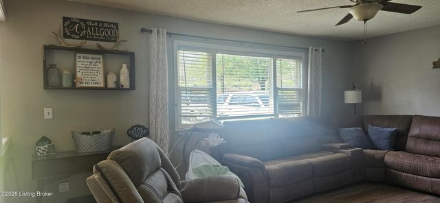 9110 US Highway 60, Guston, KY 40142