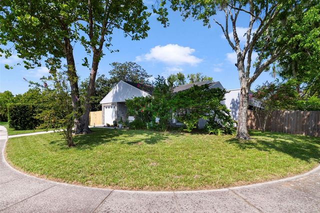 13953 FOX MEADOW DRIVE, Orlando, FL 32826