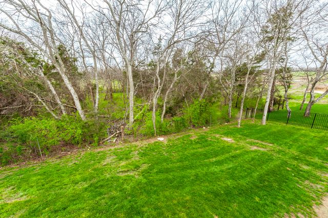 520 Dottie Dr, Gallatin, TN 37066