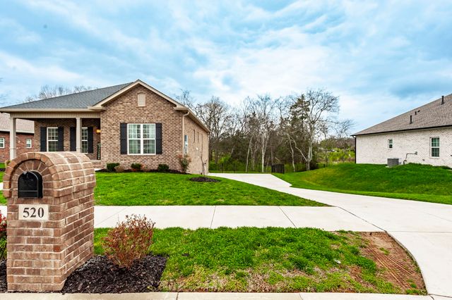 520 Dottie Dr, Gallatin, TN 37066