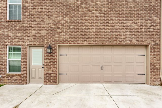 520 Dottie Dr, Gallatin, TN 37066