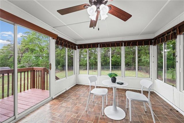 9822 Hardesty Avenue, Kansas City, MO 64137