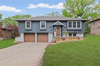 9822 Hardesty Avenue, Kansas City, MO 64137