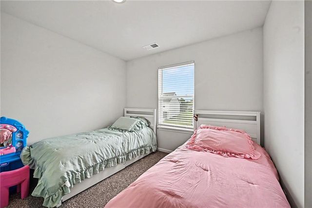 10294 Lucca Lane, Peculiar, MO 64078