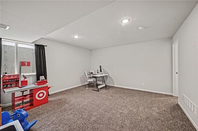 10294 Lucca Lane, Peculiar, MO 64078