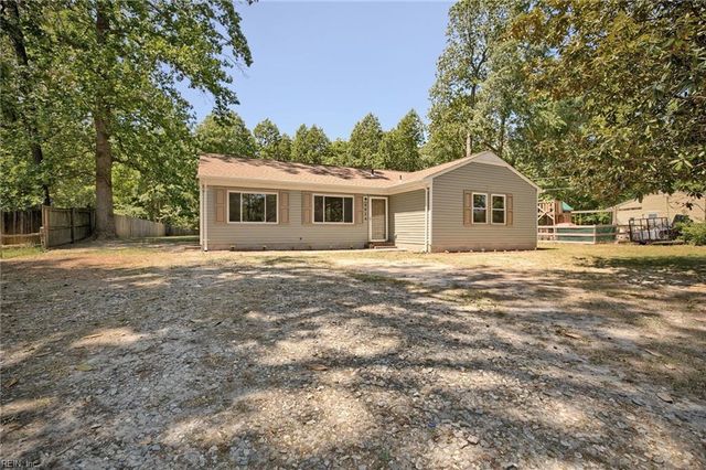 4834 Clopton DR, Hayes, VA 23072