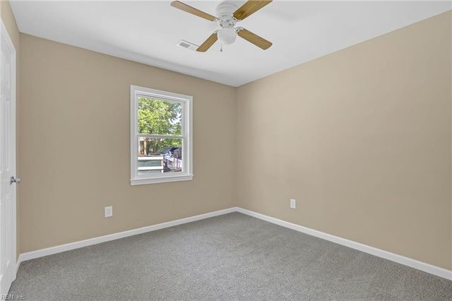 4834 Clopton DR, Hayes, VA 23072