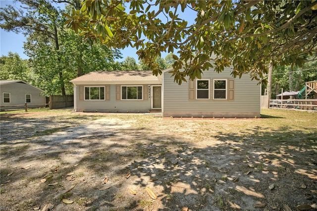 4834 Clopton DR, Hayes, VA 23072