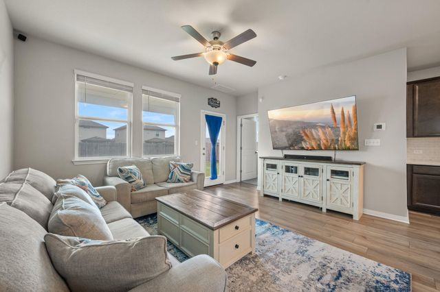 133 Outlaw DR, Liberty Hill, TX 78642