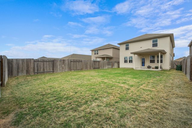 133 Outlaw DR, Liberty Hill, TX 78642