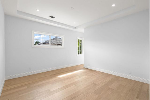 5528 Hibiscus Road, Jupiter, FL 33458