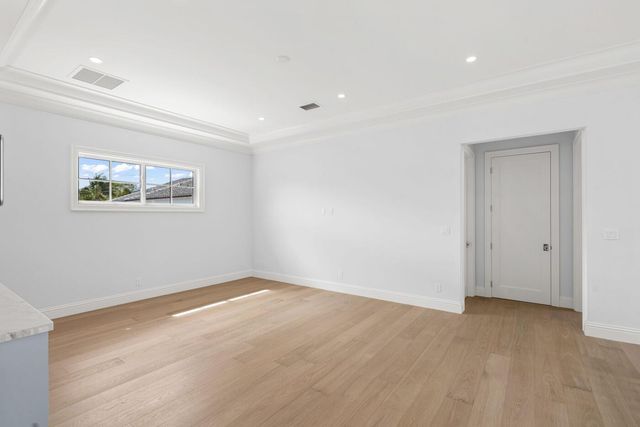 5528 Hibiscus Road, Jupiter, FL 33458