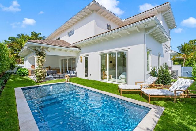 5528 Hibiscus Road, Jupiter, FL 33458