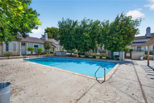 1974 E Lynwood Drive 10E, San Bernardino, CA 92404