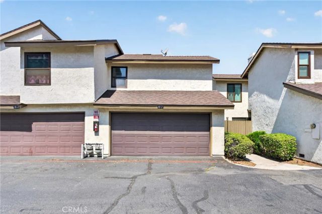 1974 E Lynwood Drive 10E, San Bernardino, CA 92404