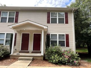 1520 N Main Avenue 24, Newton, NC 28658