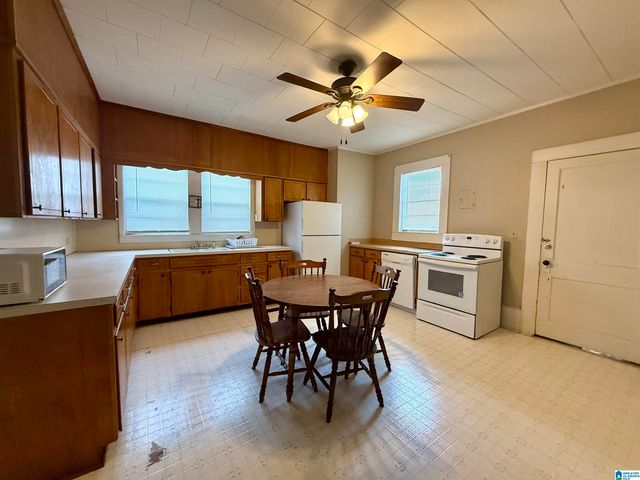 7068 COUNTY HIGHWAY 1, Cleveland, AL 35049