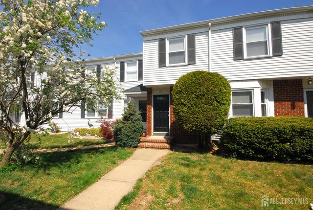 21 Rosewood Court, Sayreville, NJ 08872