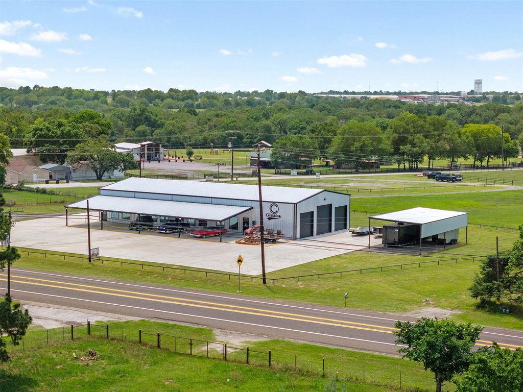1229 State Highway 36 N Highway, Caldwell, TX 77836