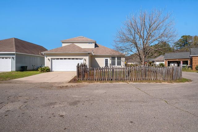 139 GOOSE CREEK Trail, Tallahassee, FL 32317