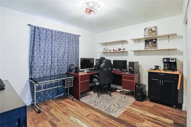 23095 Hemlock, Crestline, CA 92325