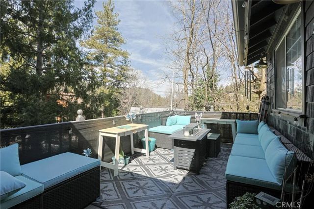 23095 Hemlock, Crestline, CA 92325