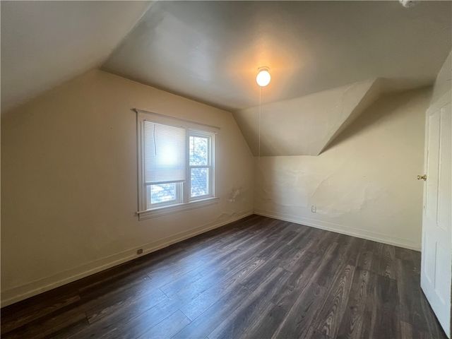 5 Saint Jacob St, Rochester, NY 14621