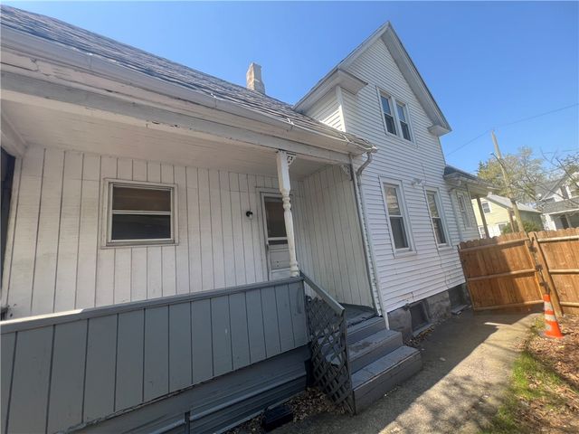 5 Saint Jacob St, Rochester, NY 14621