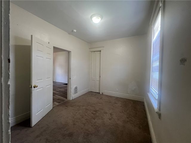 5 Saint Jacob St, Rochester, NY 14621